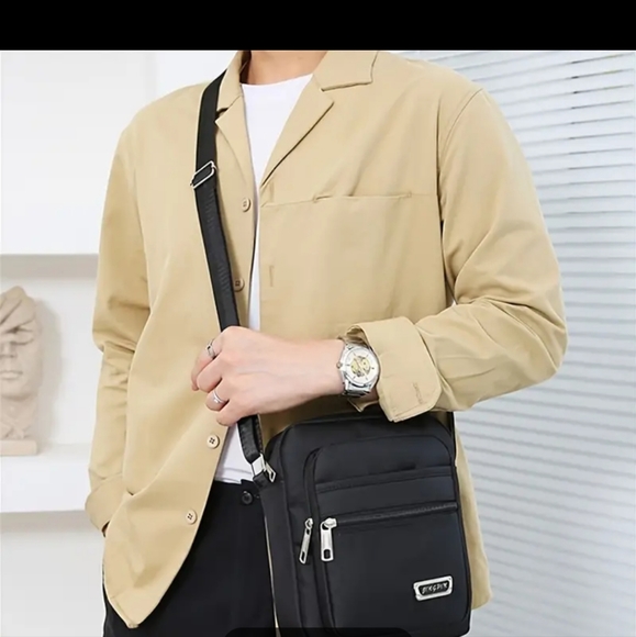 New Men's Black Messenger/Day Pack - Picture 1 of 5